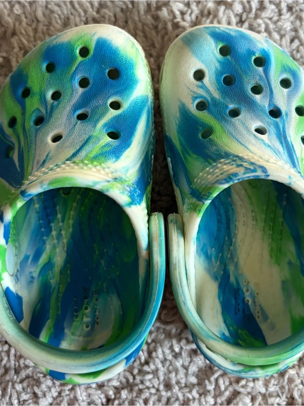 CROCS classic clogs